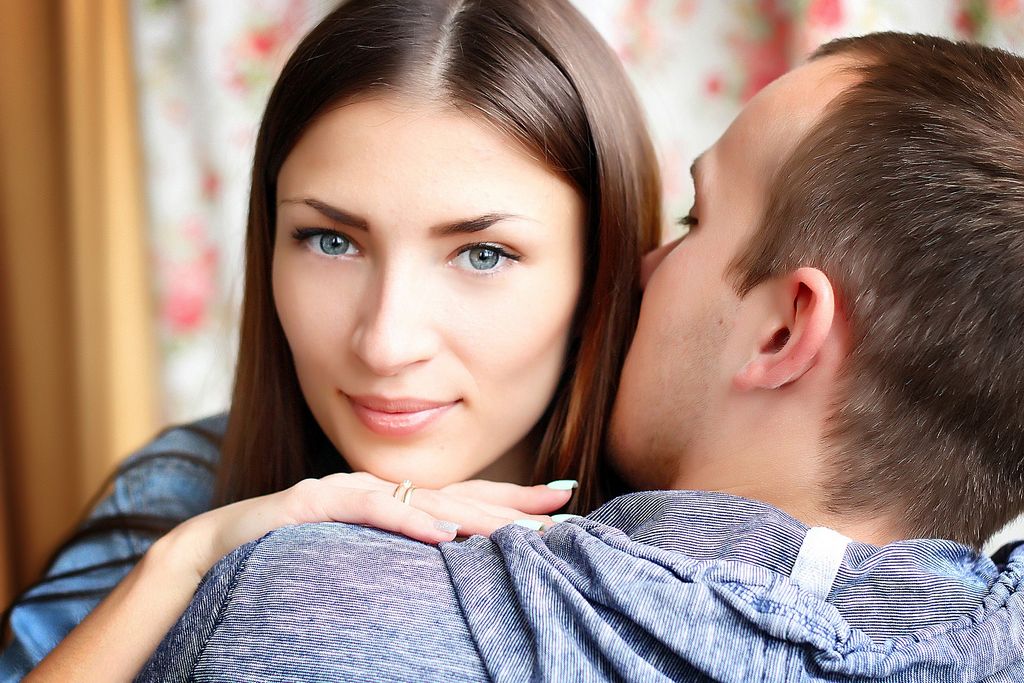 NaomiDate Review 2025: Expert Point of view Inside